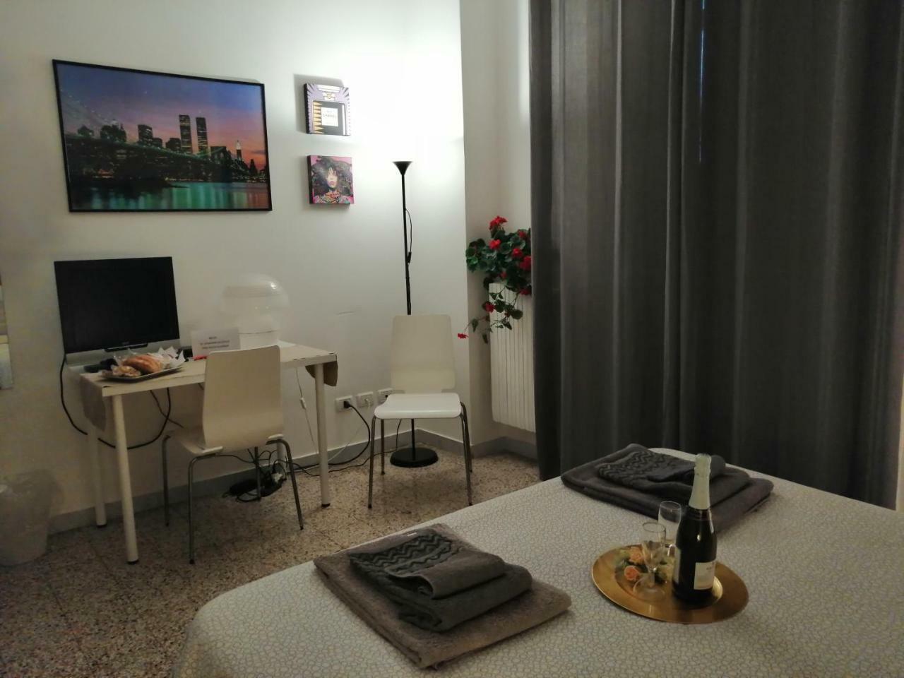 Kalefati Palace Loc.Turistica Bari Bagian luar foto